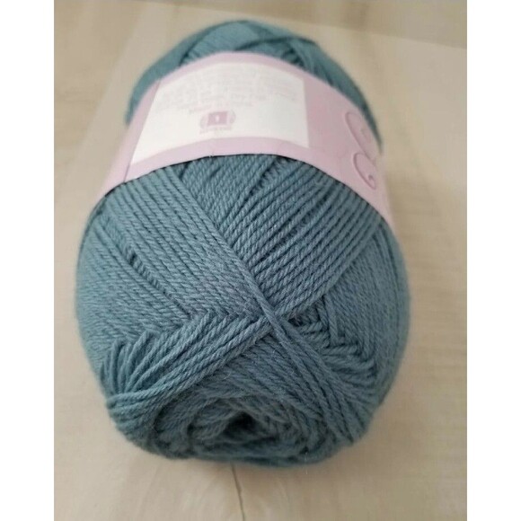 5th Avenue Toe-riffic wool blend sock yarn Deep Sea color 1 large skein, 404 yds - Picture 3 of 4
